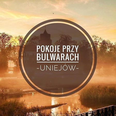 Appartement Pokoje Przy Bulwarach à Uniejów Extérieur photo